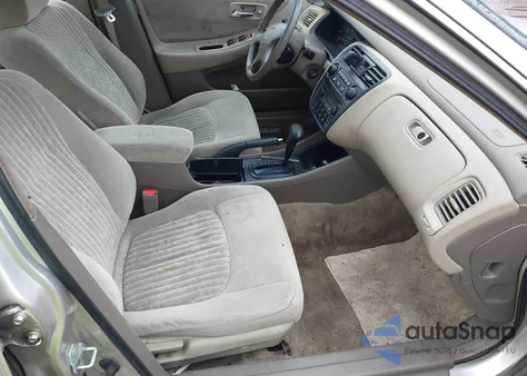 1998 Honda Accord Ex from USA, damaged, VIN 1HGCG6677WA023666